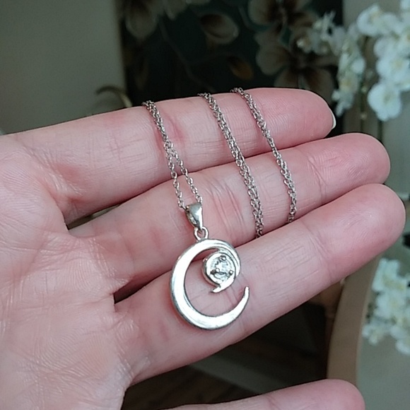 925 Sterling Silver Necklace With Letter C Pendant - Picture 3 of 17